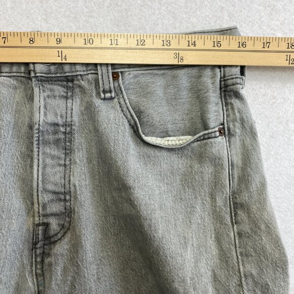 Levi's 501 Jeans Men's 32 Gray Denim Straight Leg Actual Size 31 x 31 - Picture 5 of 10